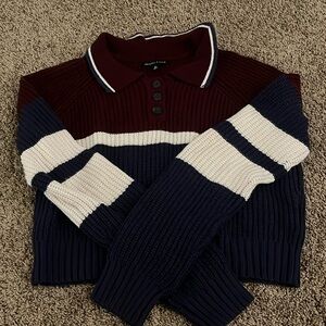 kendall & kylie sweater size small